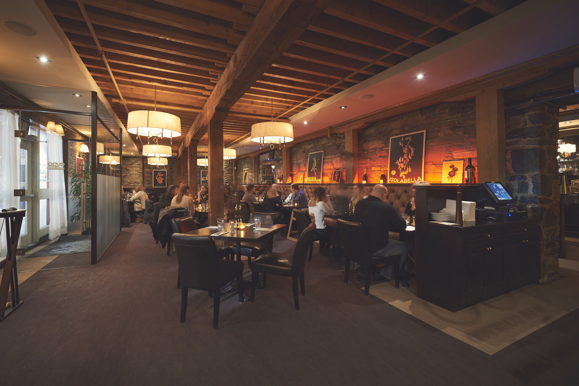 Фото The Murray Premises Hotel