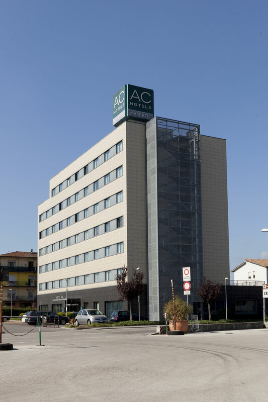 Гостиница Ac Hotel Vicenza by Marriott