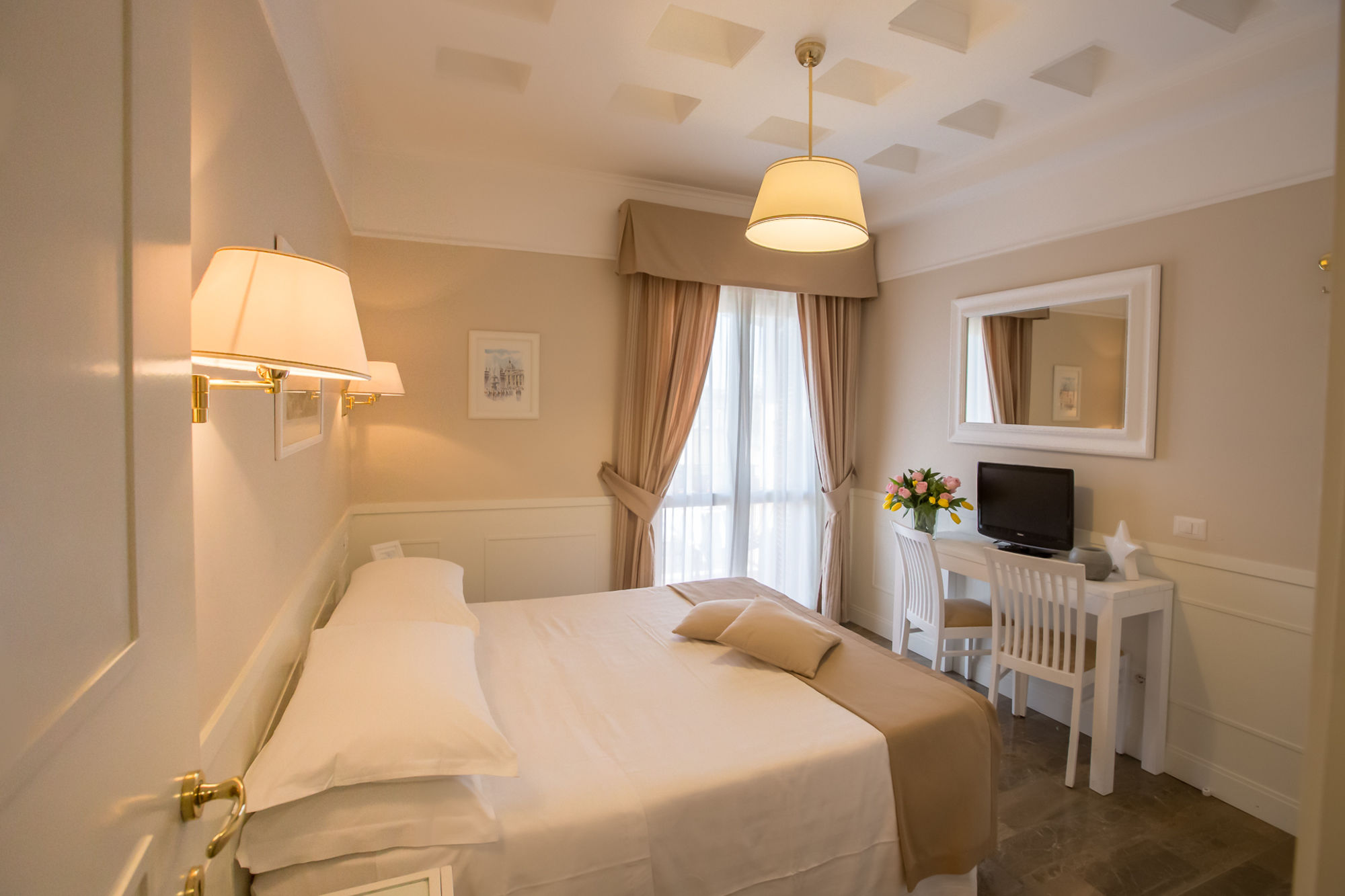 Фото Hotel Modigliani