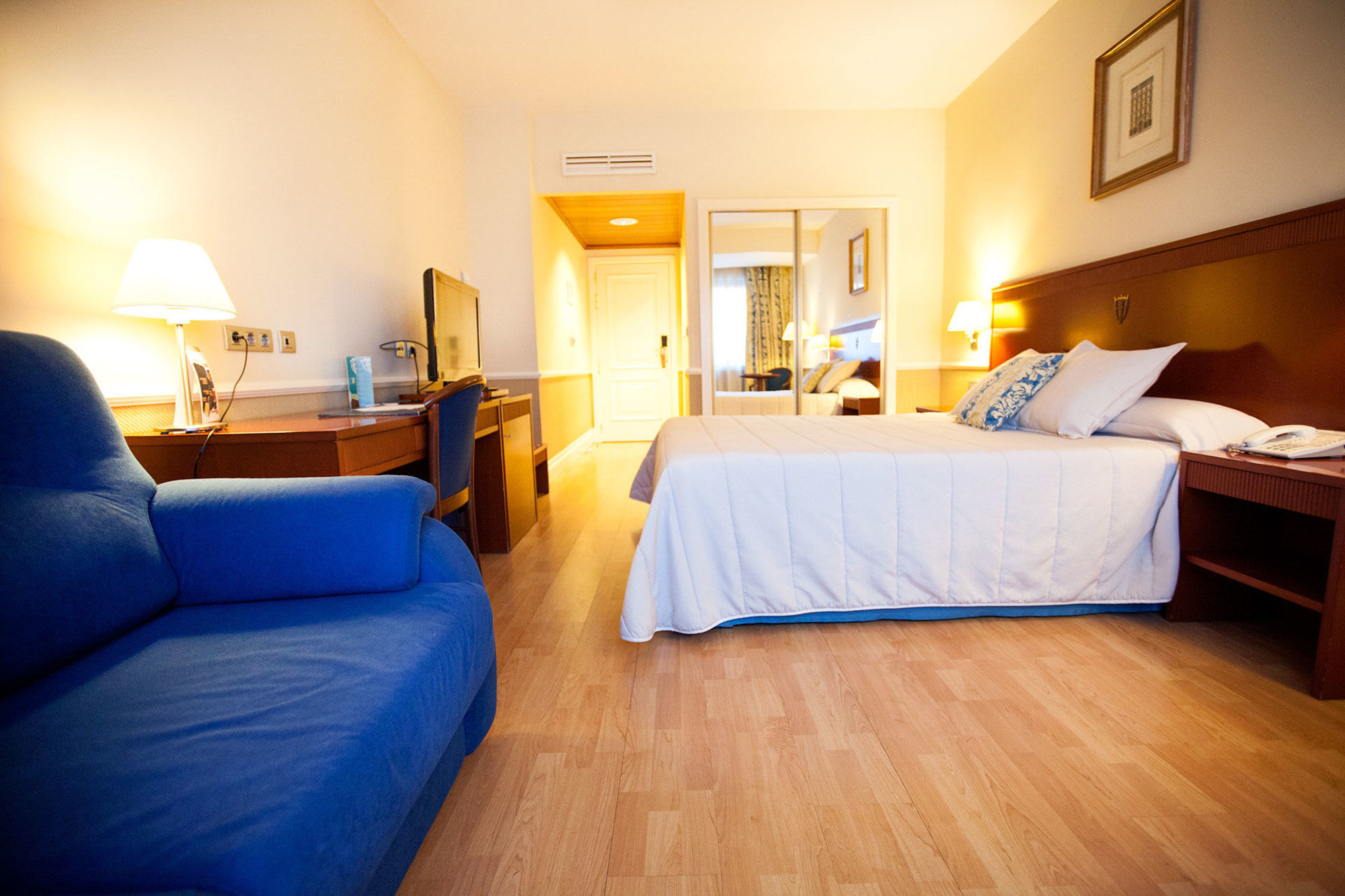 Фото Alfonso VIII