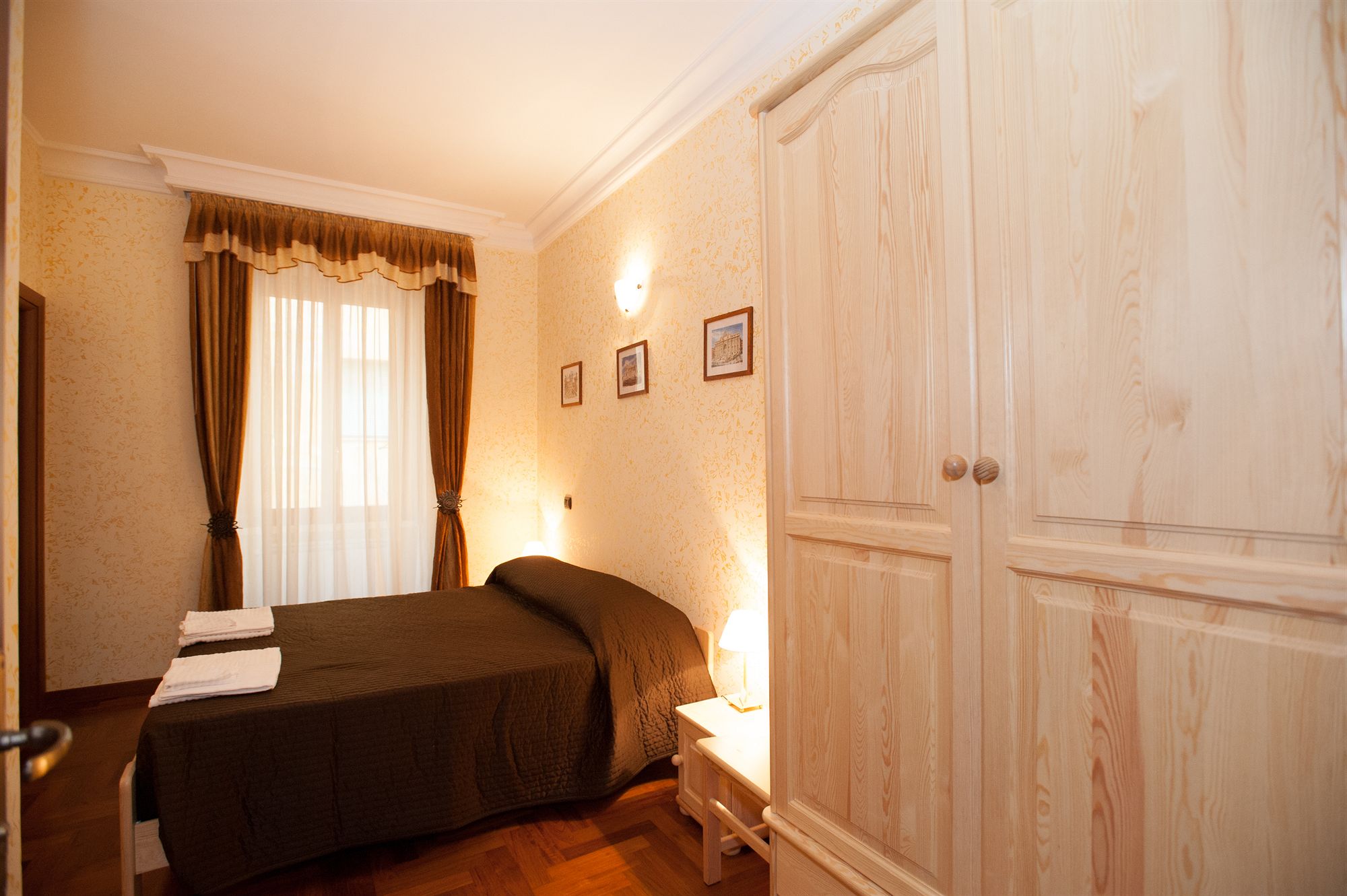 Фото St. Peter's Rooms Rome