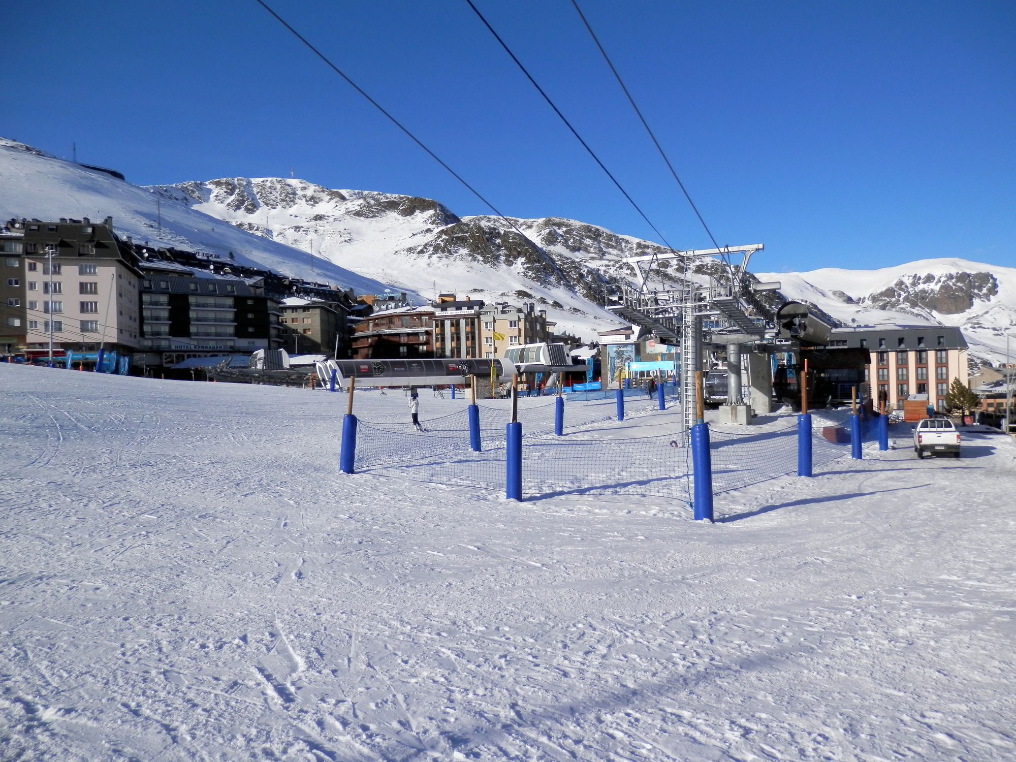 Фото Lcb Apartaments Pie de Pistas