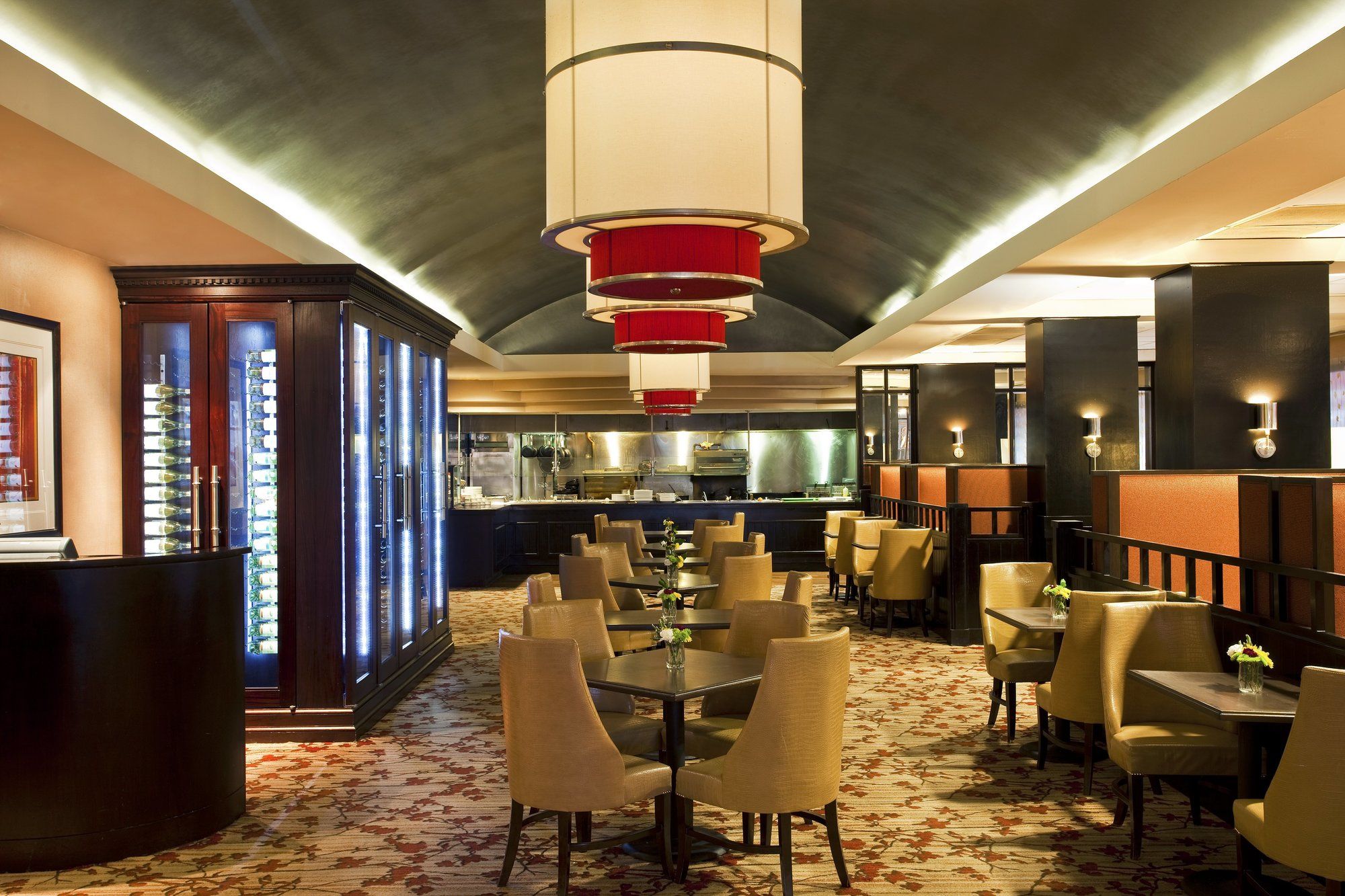 Фото Sheraton Suites Wilmington Downtown