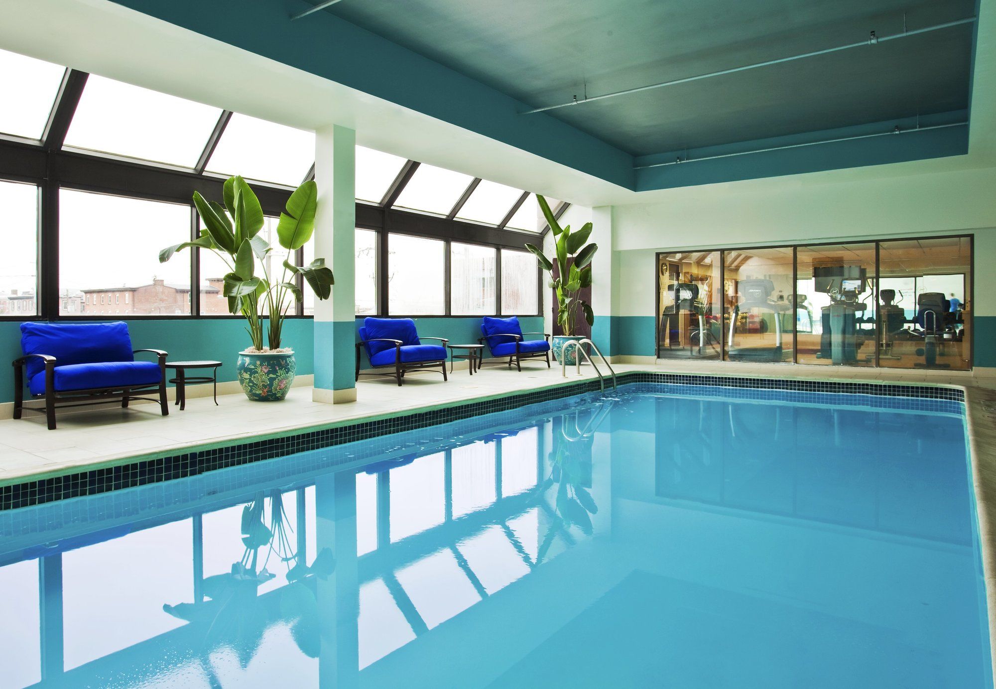 Фото Sheraton Suites Wilmington Downtown