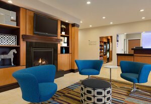 Гостиница Fairfield Inn & Suites Bismarck North