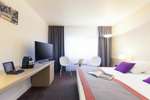 Внешний вид отеля Mercure Reims Parc des Expositions в Реймсе, фото 3