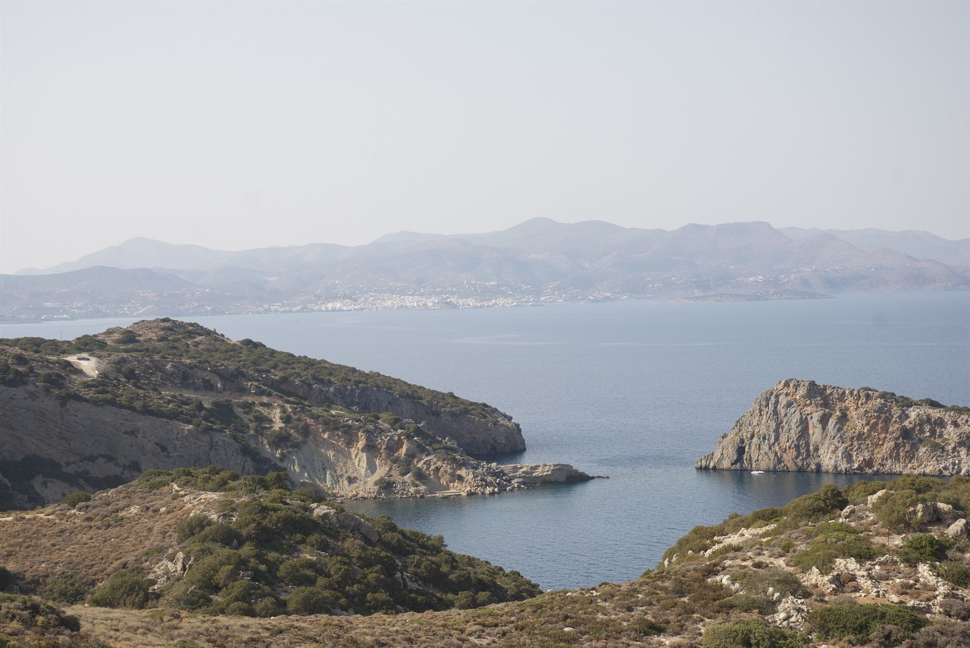 Фото Sarikampos Beach