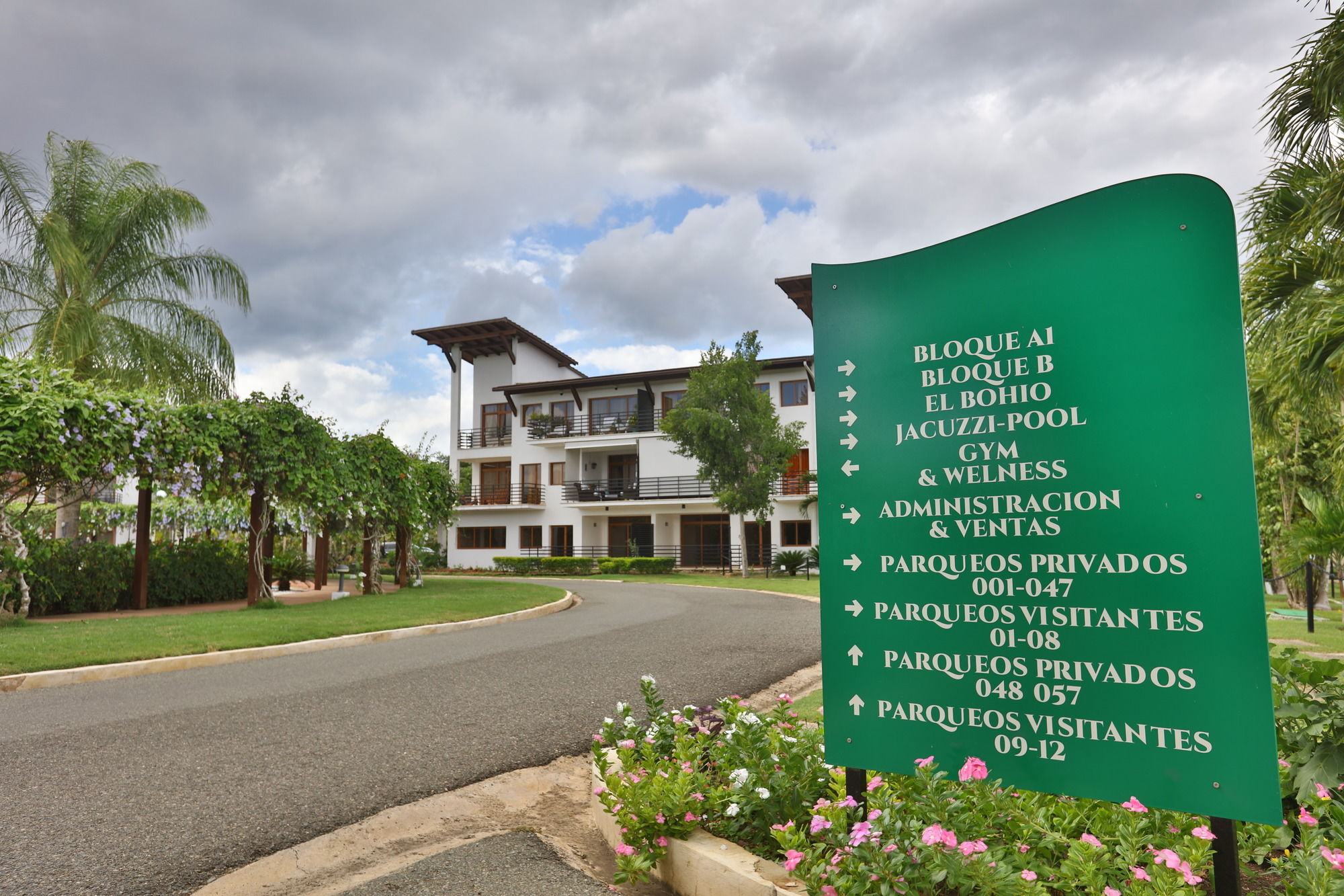 Фото Sybaris Residences