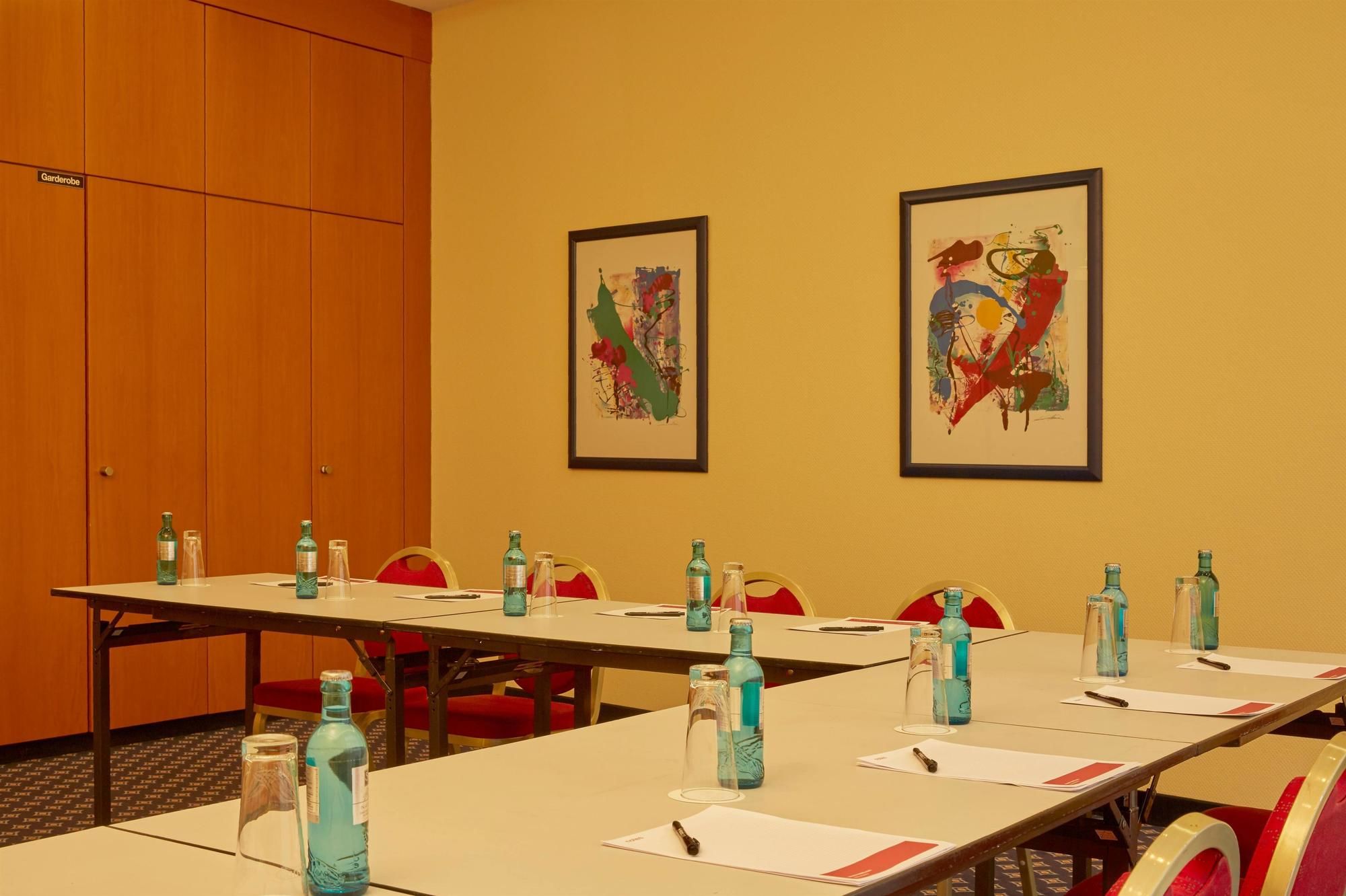 Фото H4 Hotel Leipzig