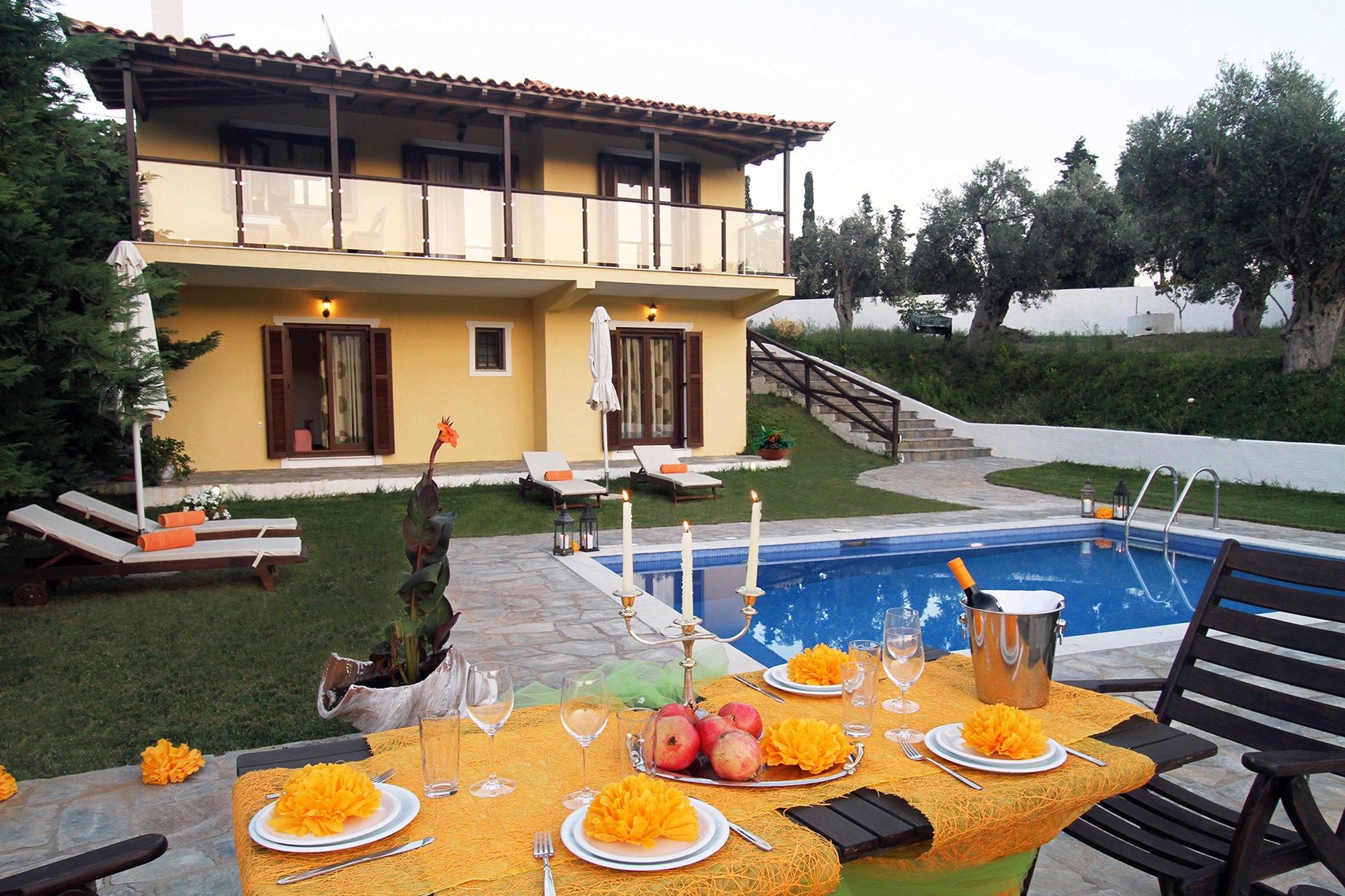 Фото Four Seasons Villas