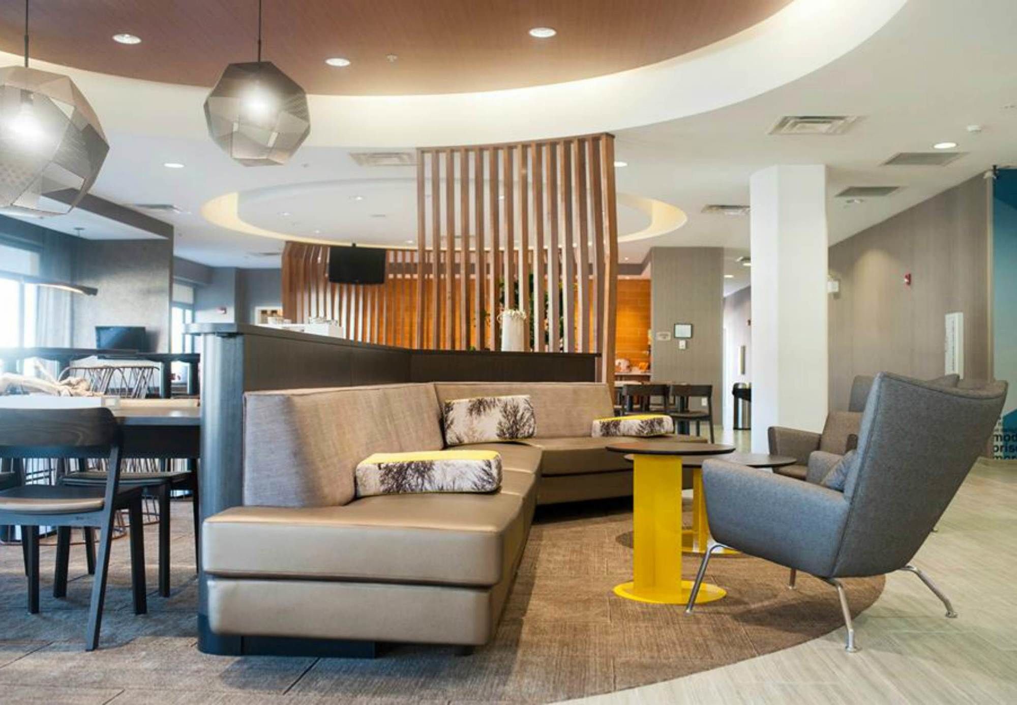 Фото Springhill Suites by Marriott Midtown Cincinnati