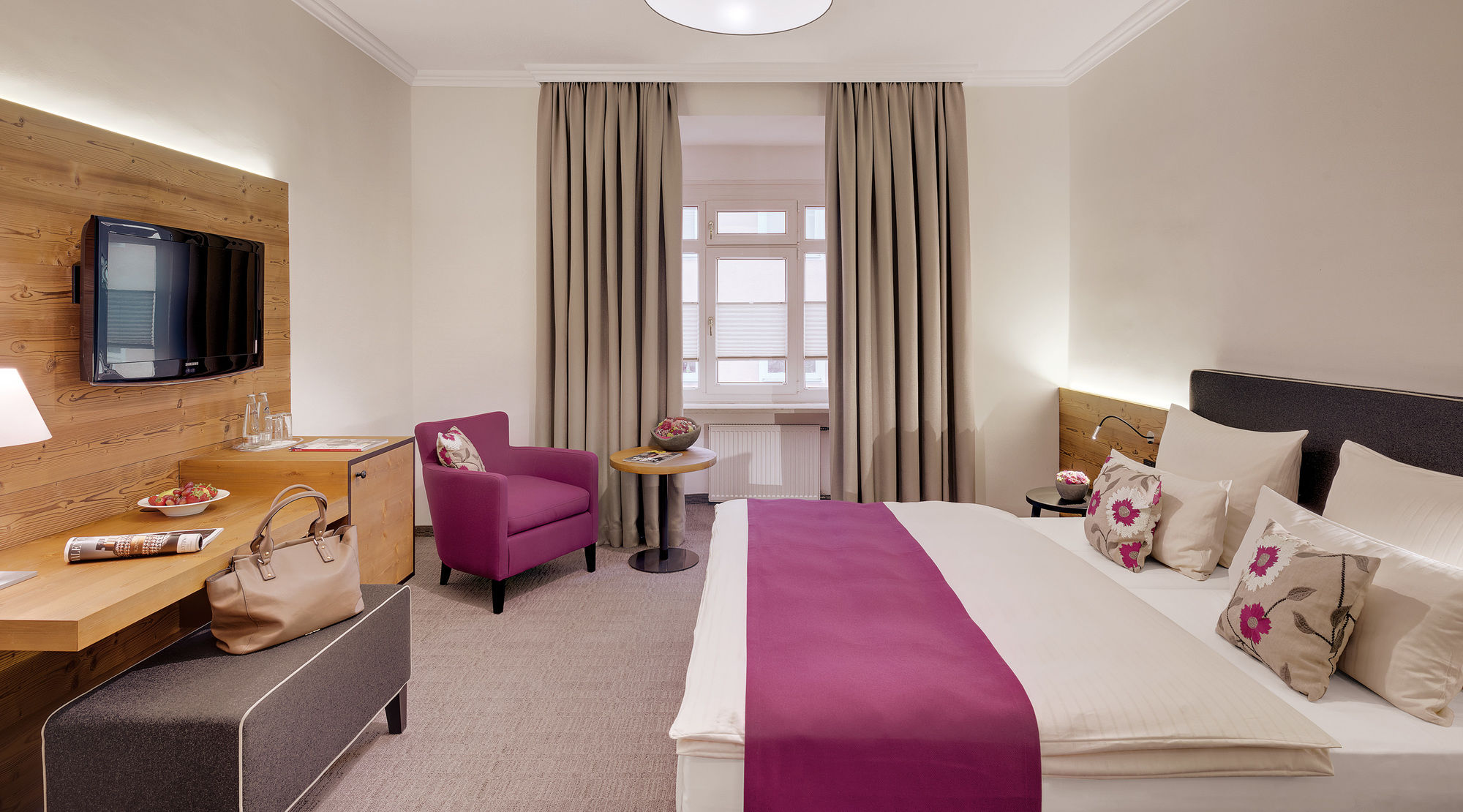 Фото Alpen Hotel München