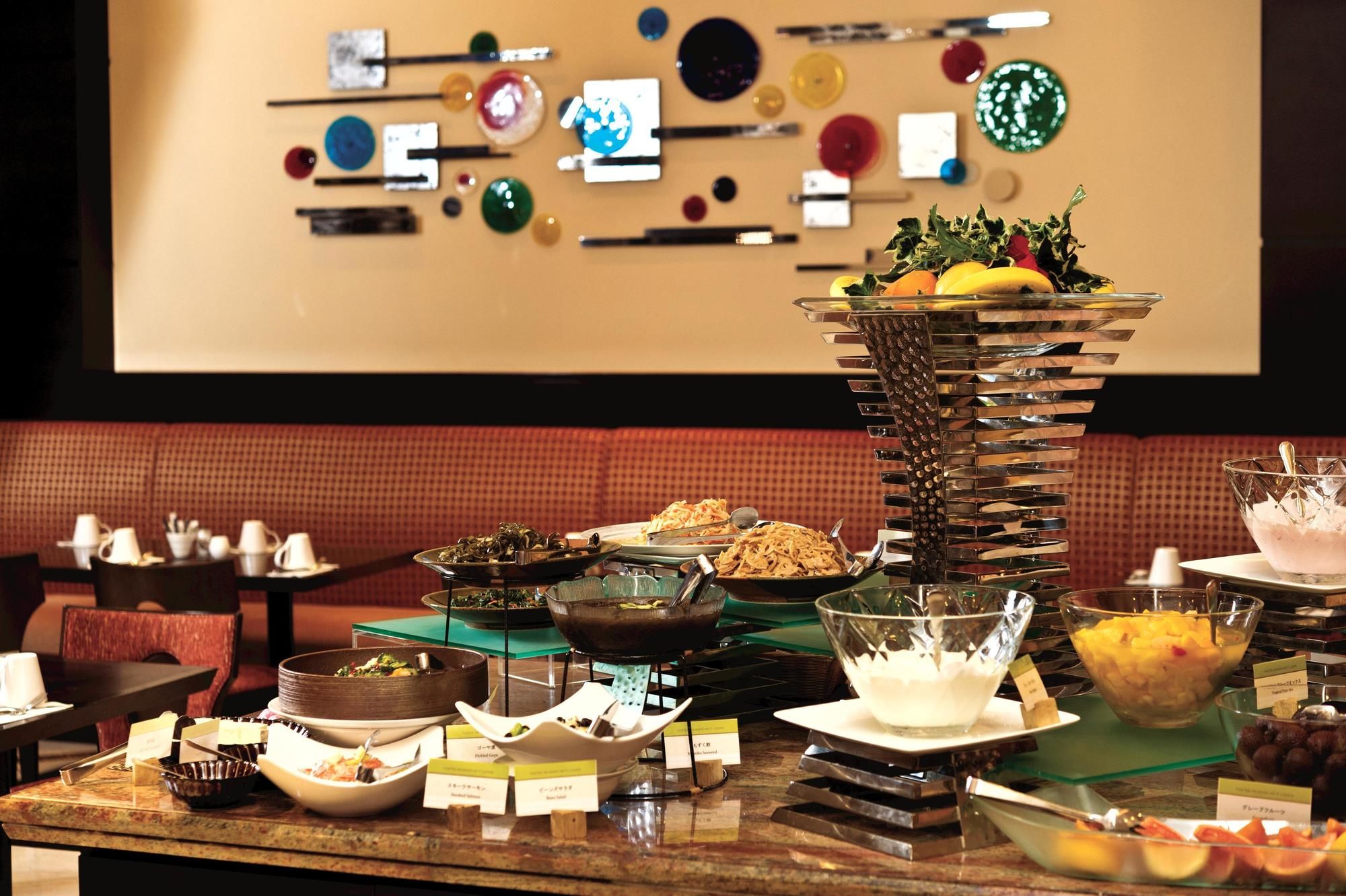 Фото DoubleTree by Hilton Hotel Naha