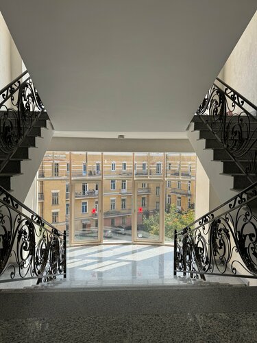 Внешний вид отеля Александр в Кисловодске, фото 3