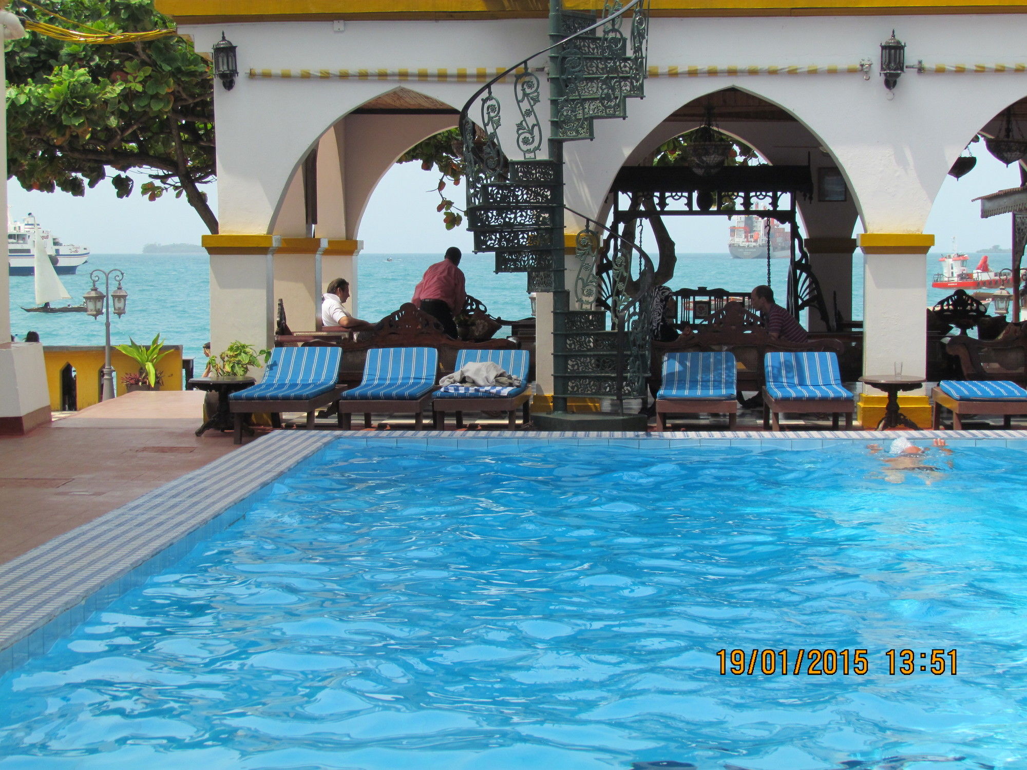 Фото Tembo Hotel