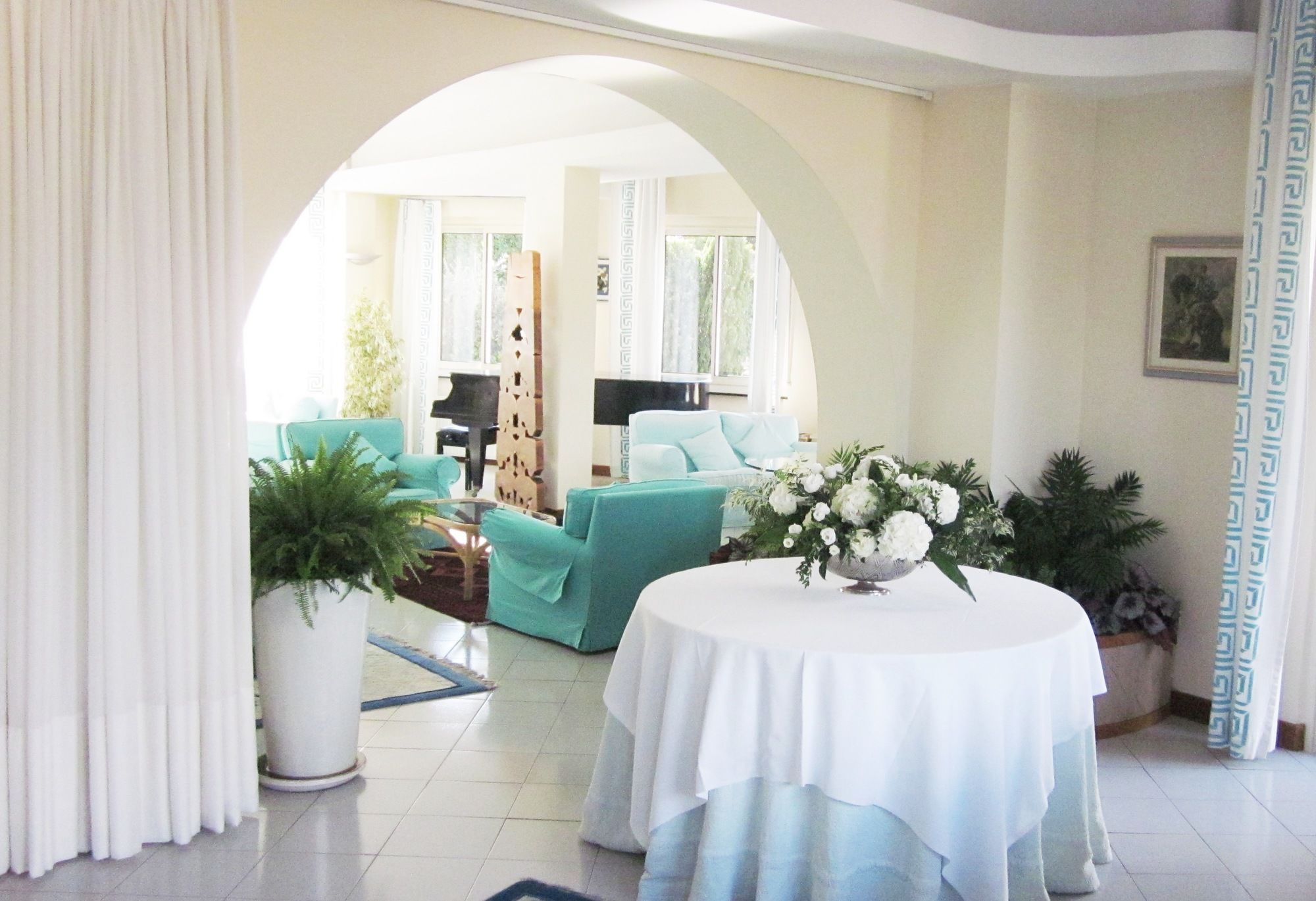 Фото Hotel Vis à Vis