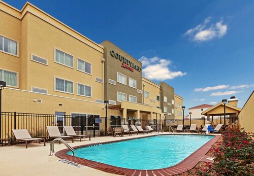 Гостиница Courtyard Odessa в Одессе