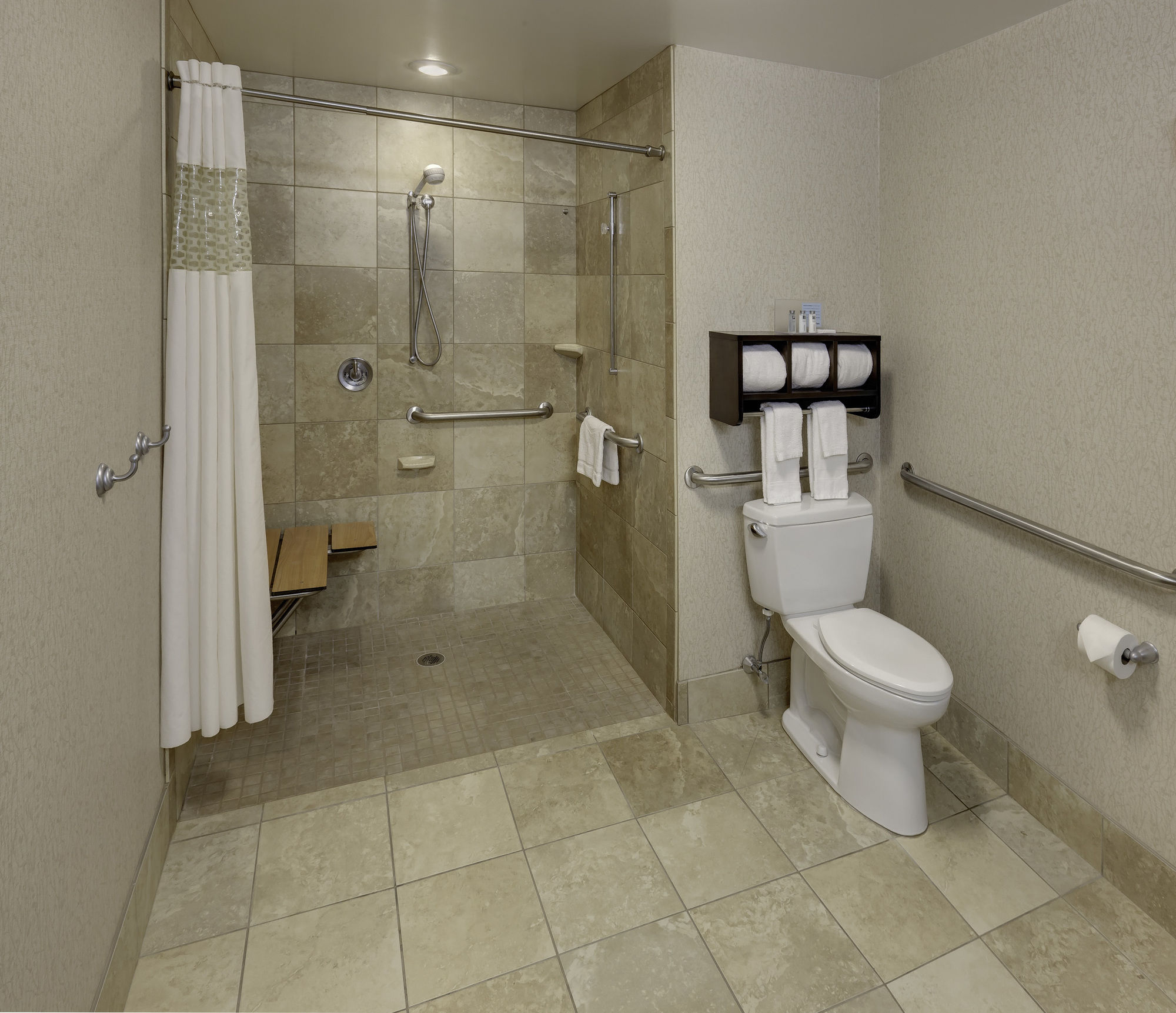 Фото Hampton Inn & Suites Buffalo Downtown