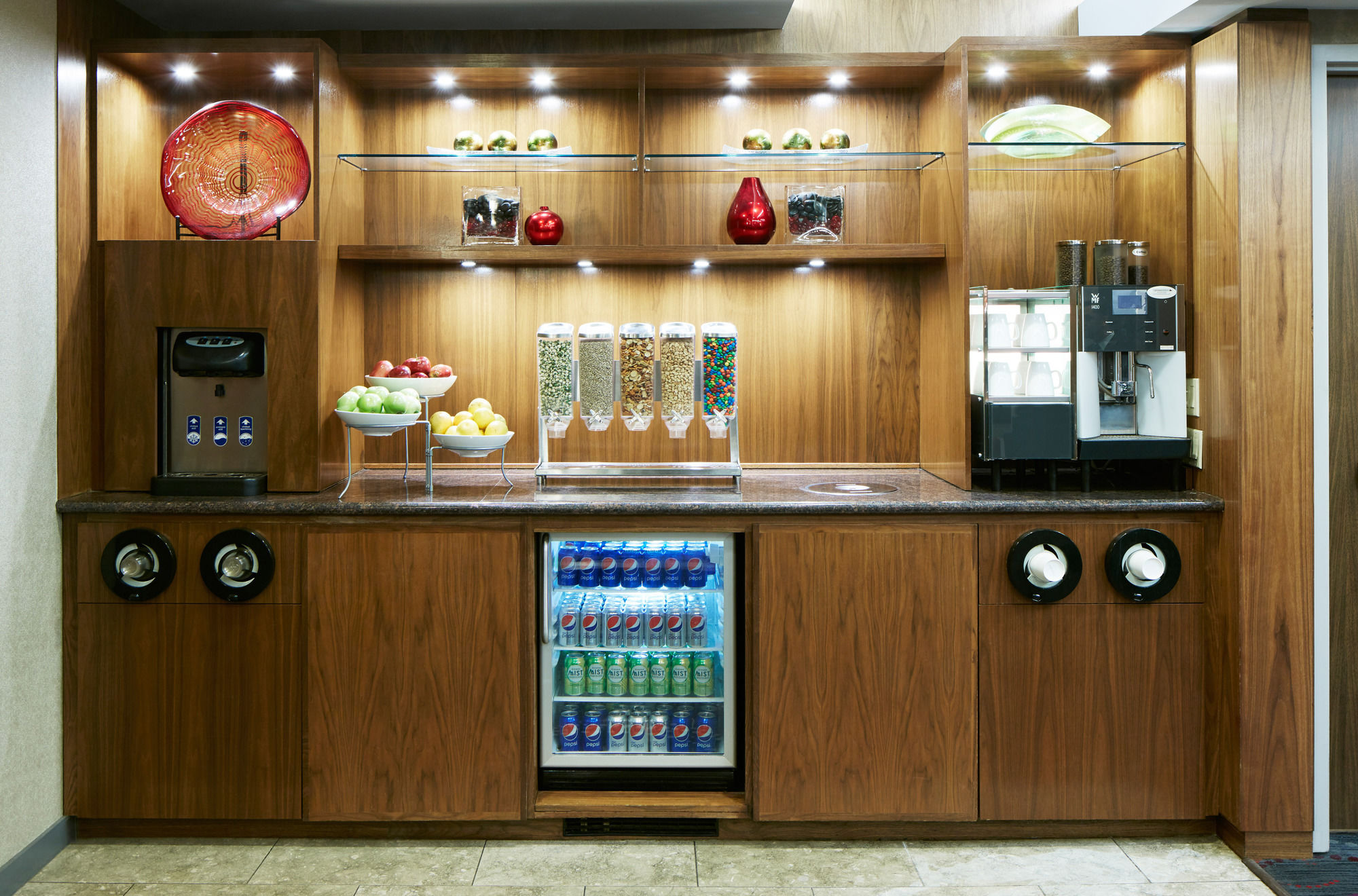 Фото Club Quarters Hotel in San Francisco