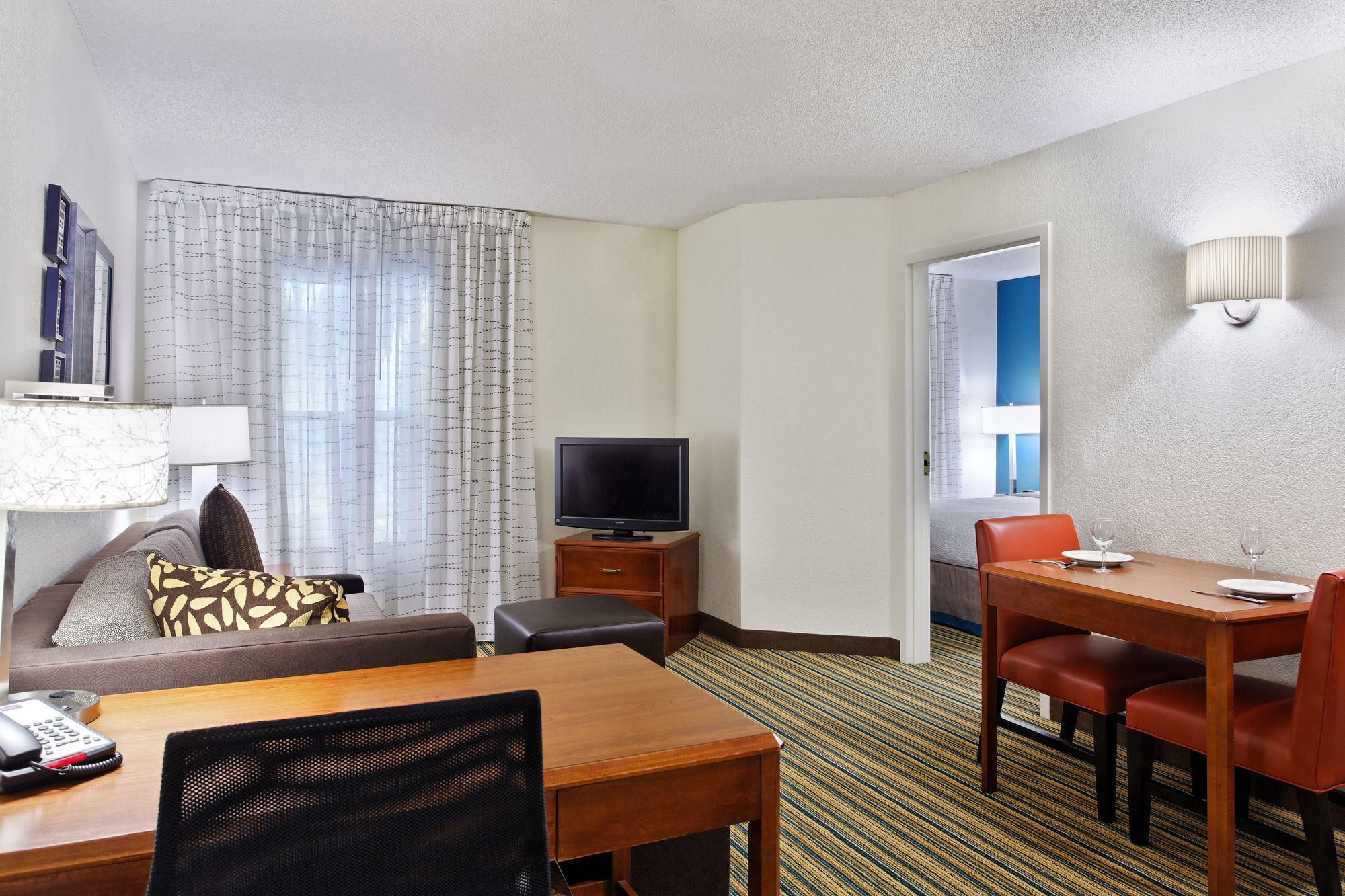 Фото Residence Inn by Marriott Tampa Sabal Park/Brandon