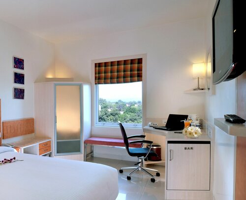 Гостиница Hometel Roorkee