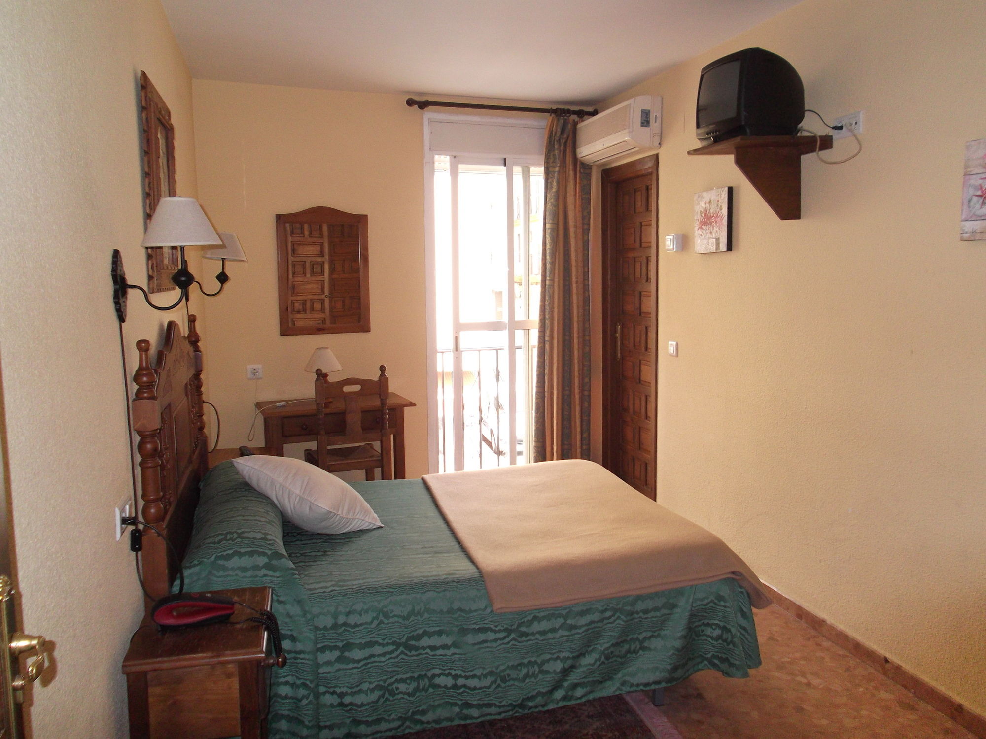 Фото Hotel Arunda I