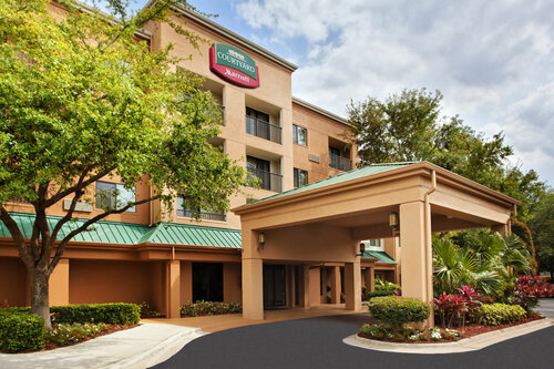 Внешний вид отеля Courtyard by Marriott Orlando Altamonte Springs/Maitland в Орландо, фото 1