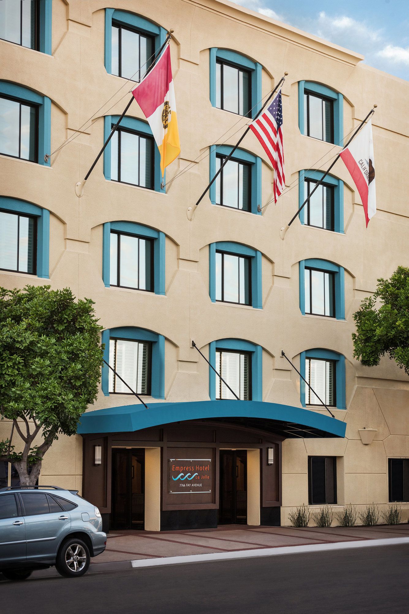 Фото Empress Hotel of La Jolla