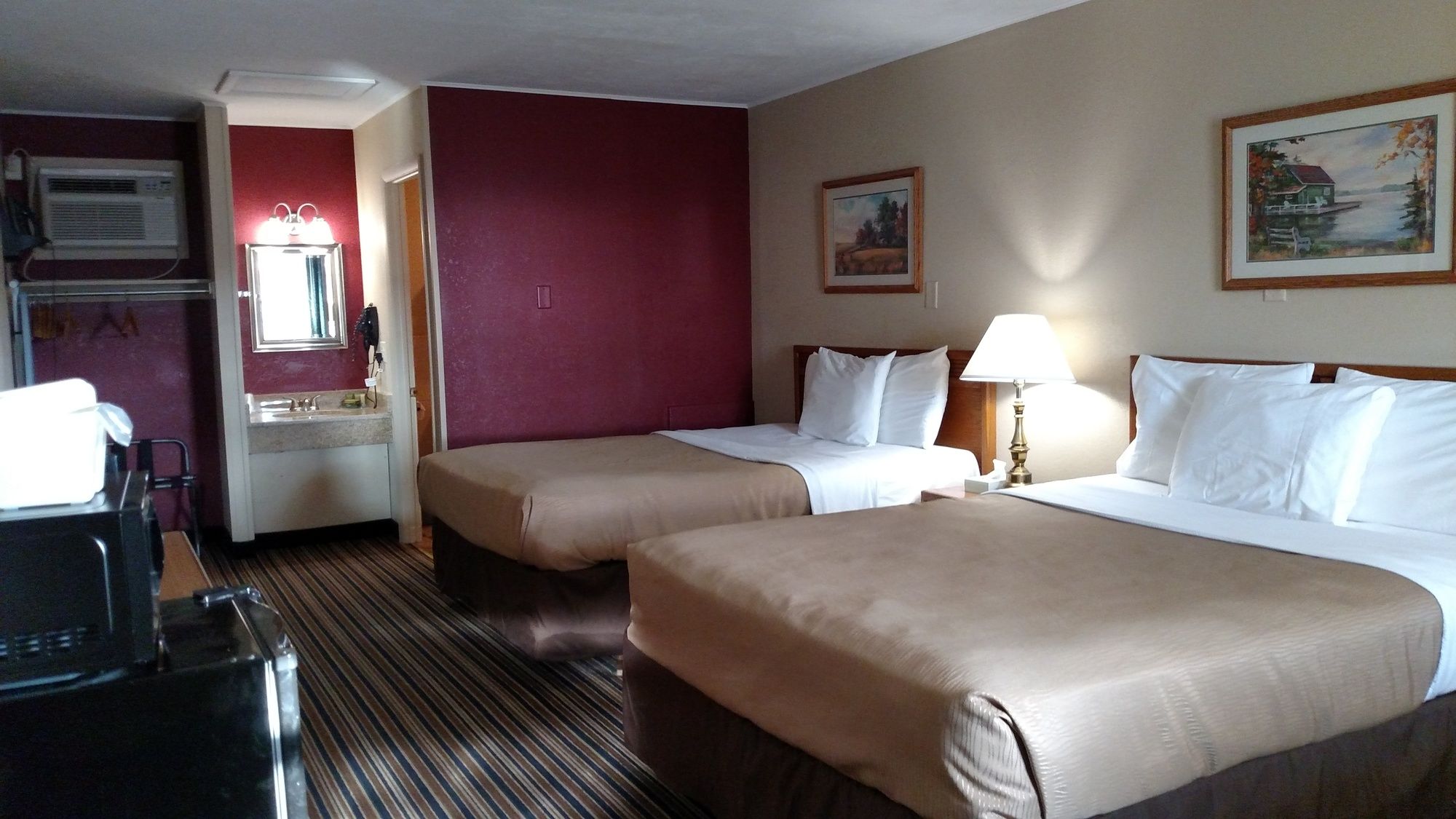 Фото Harvest Drive Family Inn