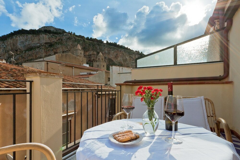 Фото Hotel La Plumeria