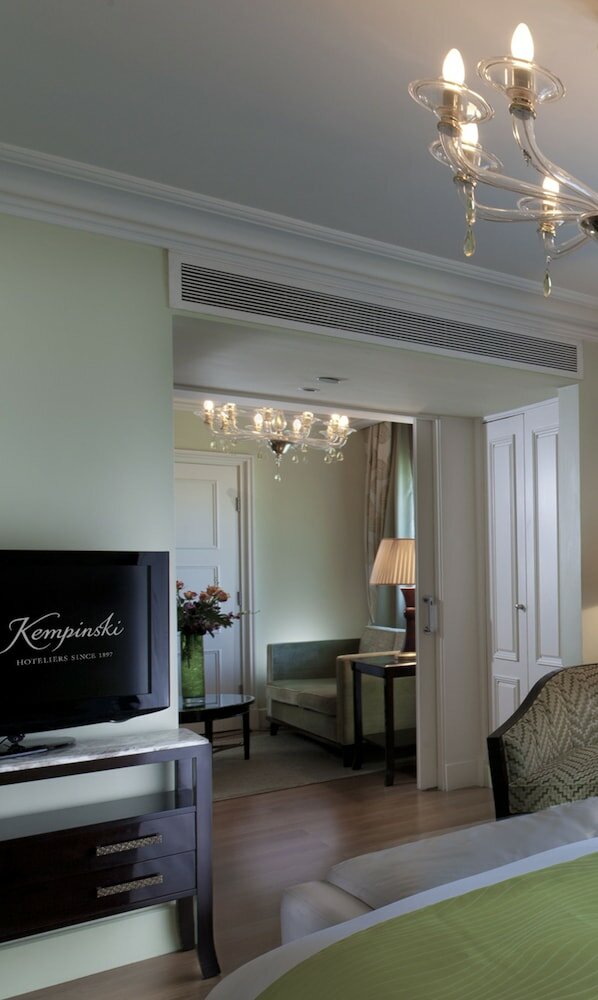 Фото Kempinski Nile Hotel Cairo