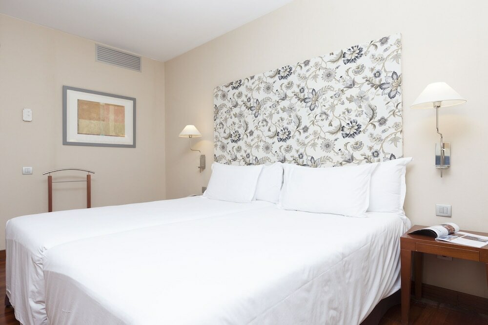 Фото Urh Palacio de Oriol Hotel