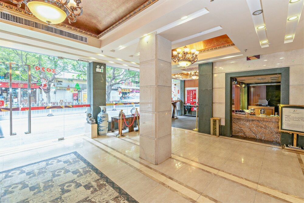 Фото Guangzhou Royal Garden Hotel