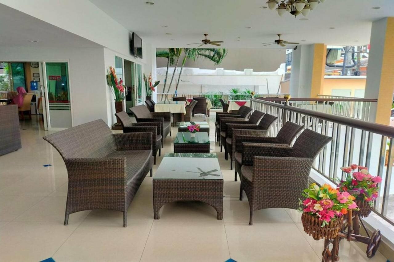 Фото Soi 2 inn Pattaya