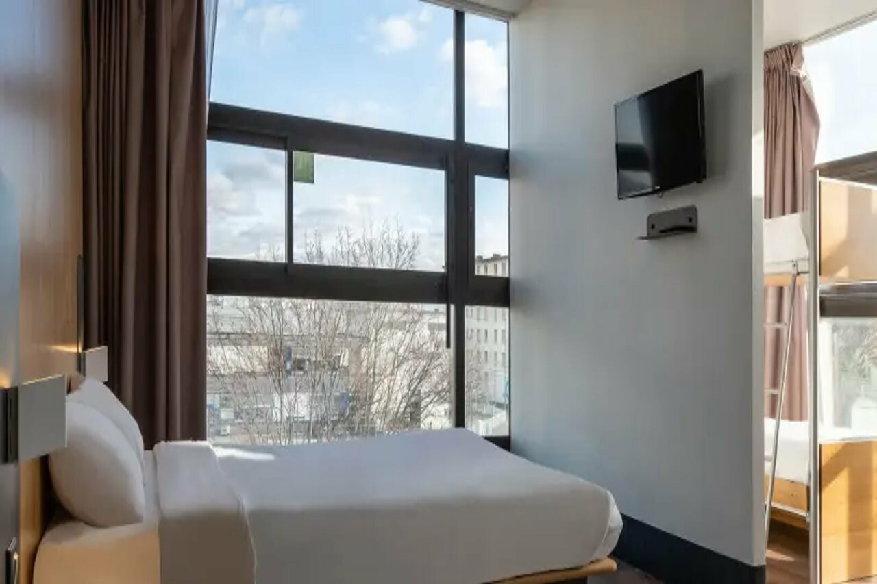 Фото B&b Hotel Grenoble Centre Verlaine