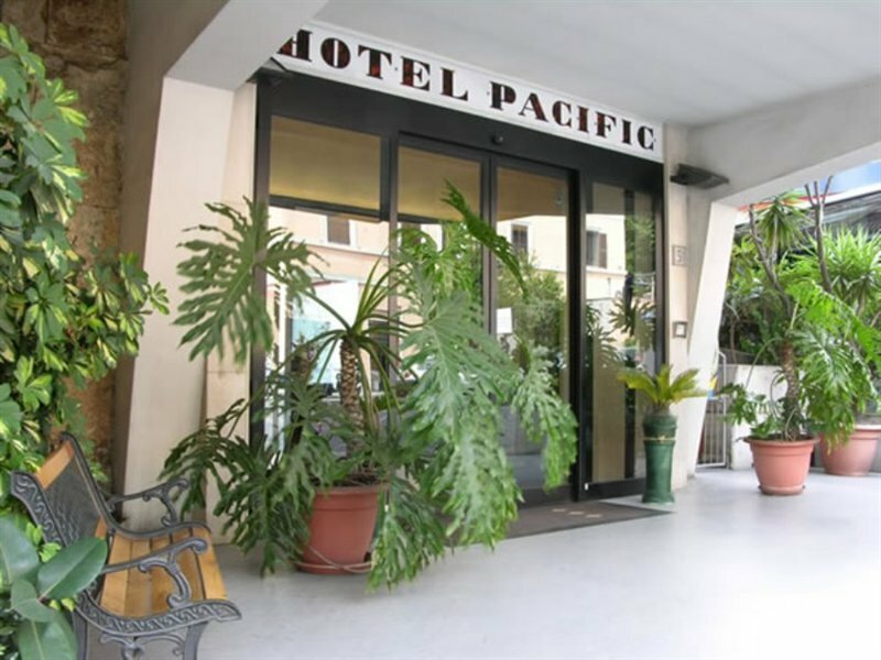 Фото Hotel Pacific