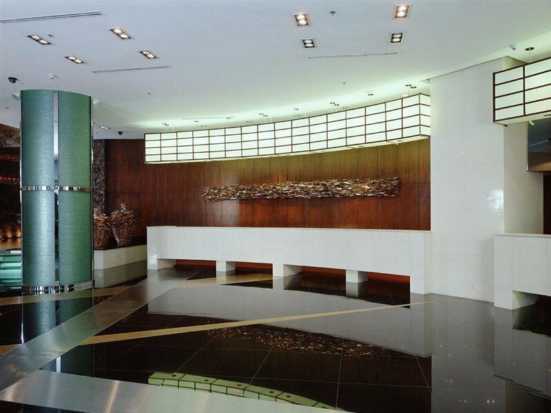 Фото New Coast Hotel Manila