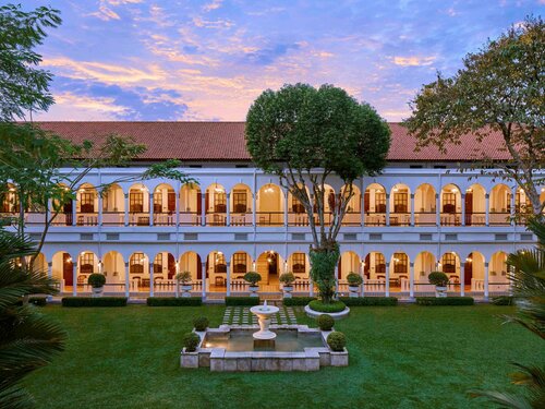 Гостиница Hotel Majapahit Surabaya - MGallery в Сурабае