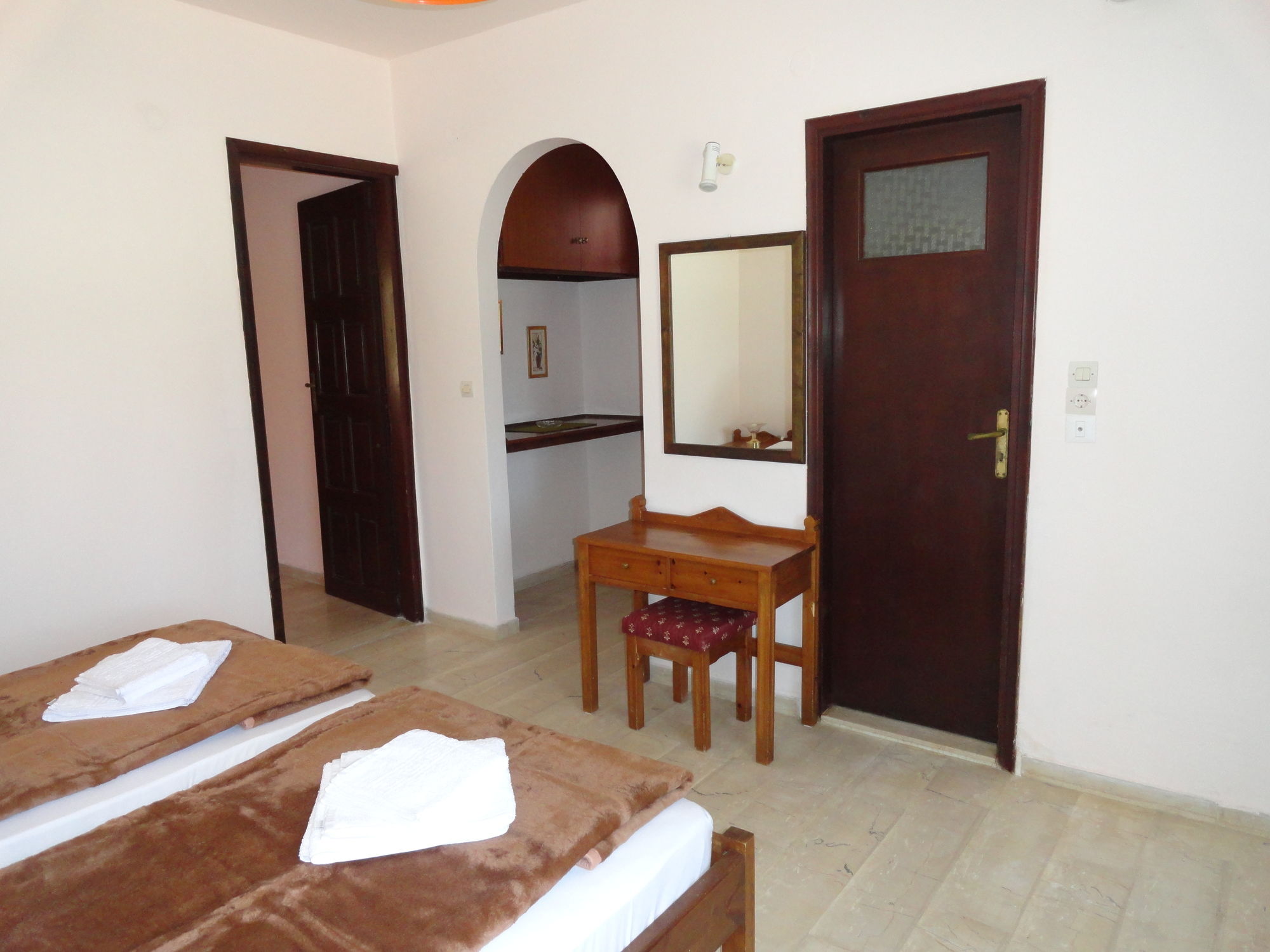 Фото Santa Maria Studios & Apartments