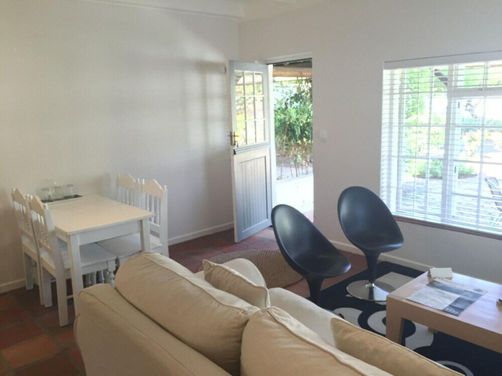 Фото Albourne Boutique Guest House