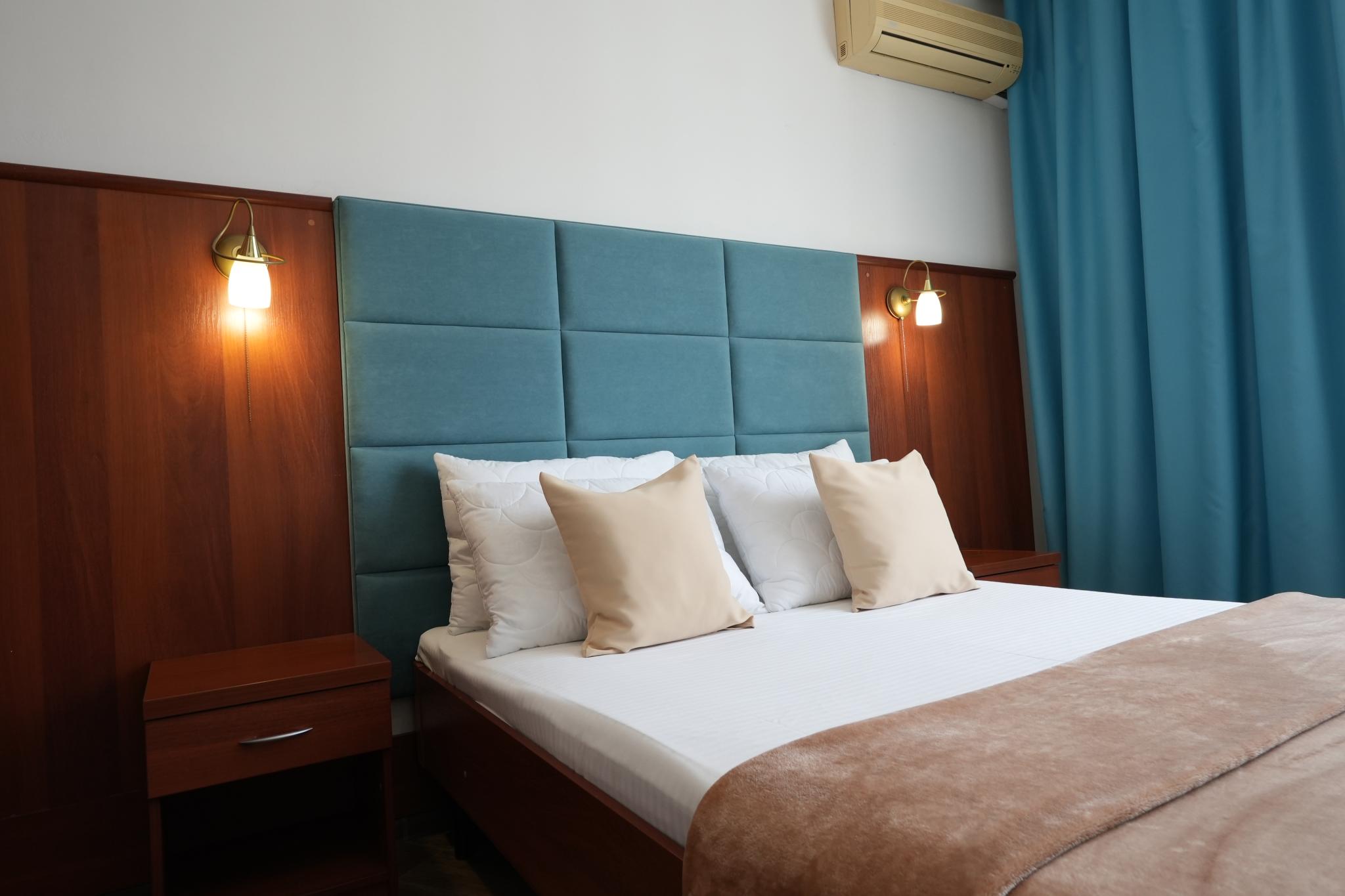 Фото Априори