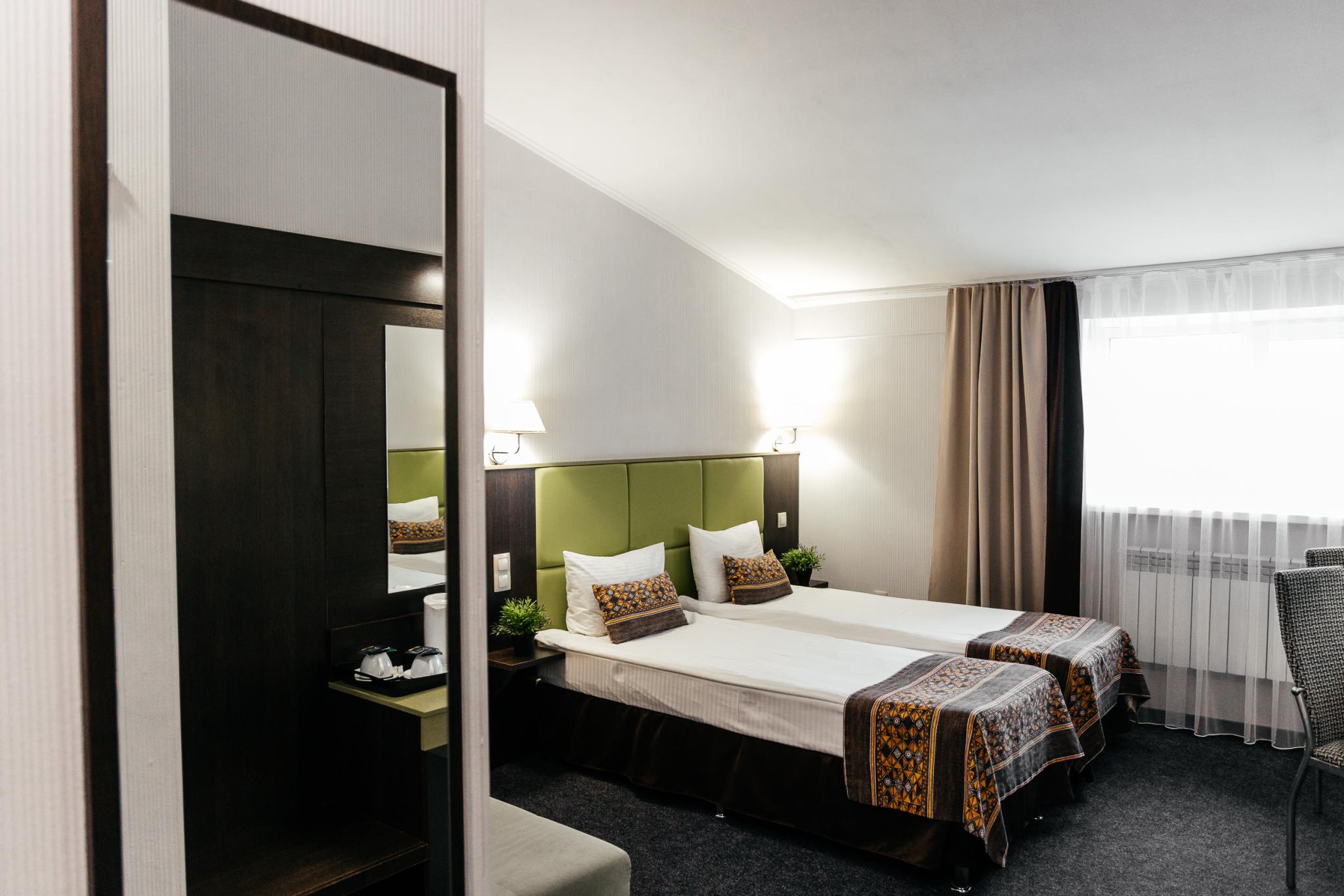 Фото отеля 2