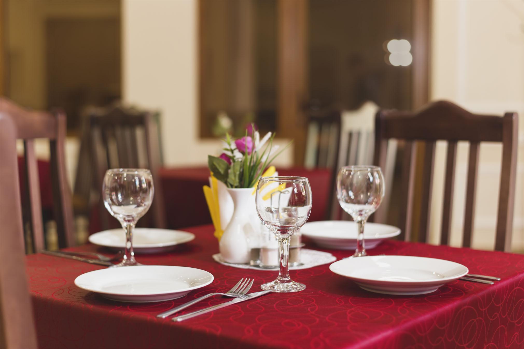 Фото Старая Хоста