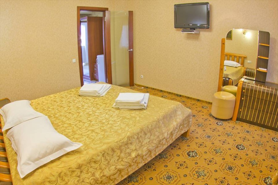 Фото Дворик на Морской