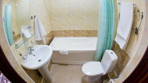 Внешний вид отеля Лазурный берег в Иркутске, фото 3