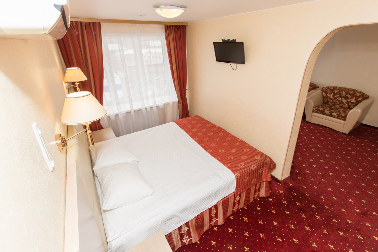 Фото Амакс Премьер-отель Пермь