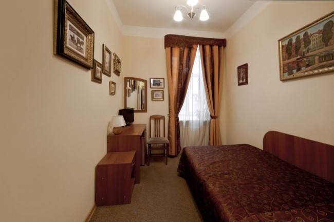 Фото отеля 2