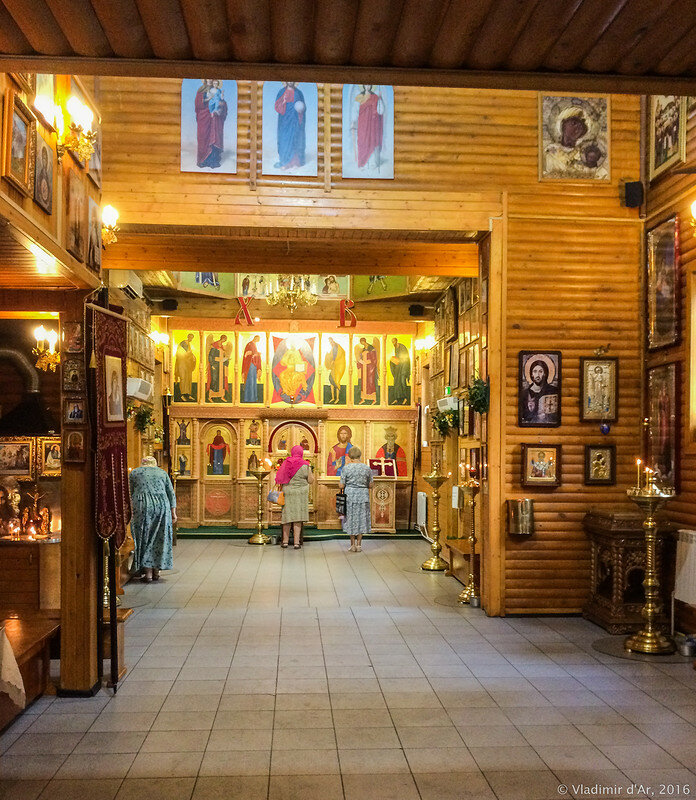 Orthodox church Church vo imya Svyatogo ravnoapostolnogo velikogo knyazya Vladimira pri Moskovskom Kazachyem Kadetskom korpuse im. M. A. Sholokhova V Kuzminkakh, Moscow, photo