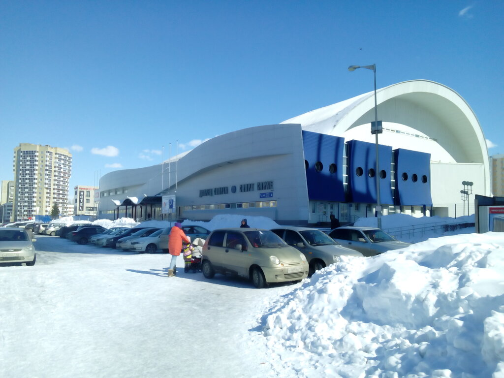 Ледовый дворец спорта просп сююмбике 44 фото Ledovy dvorets sporta, sports center, Naberezhnye Chelny, prospekt Syuyumbike, 4