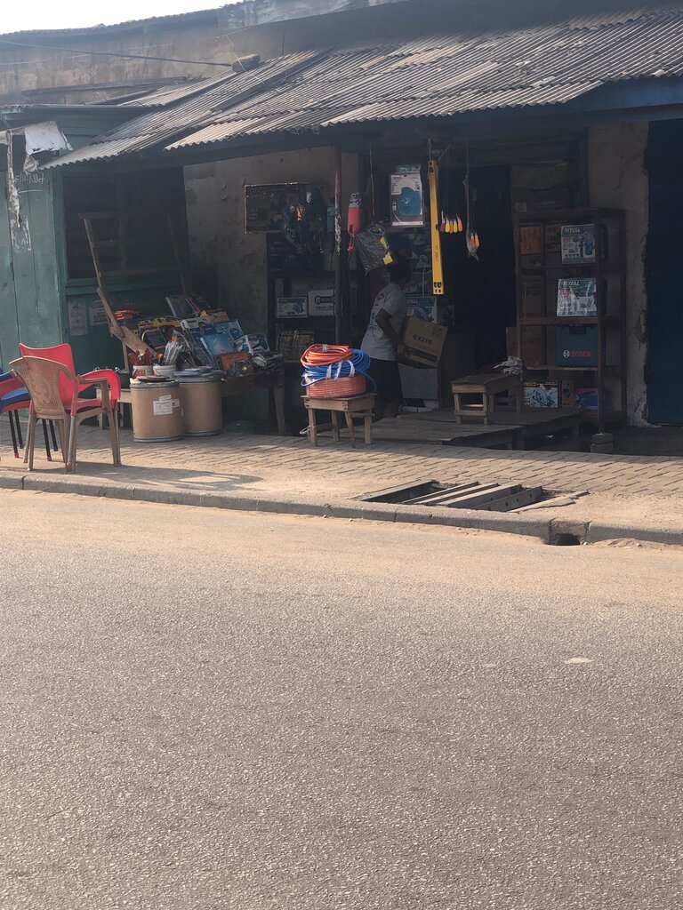 Plumbing shop Thesis All Hardware Ent, Accra, photo